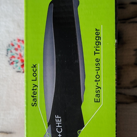 NIB Electric Carving Knife - Picture 8 of 9